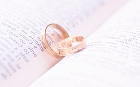 90����Ů�ԵĻ���̬�ȣ���ֵ�ý����